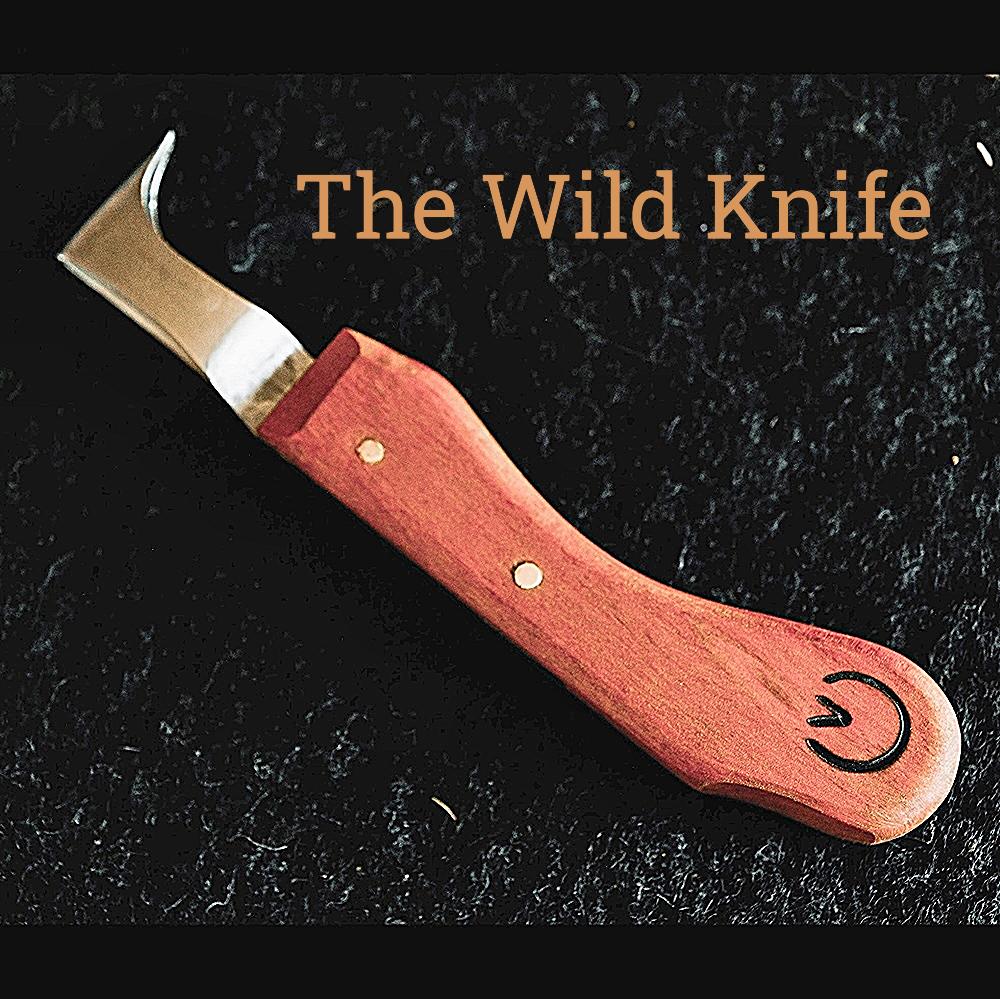 Wild’ Loop Hoof Knife - Natural Horse World The Wild Loop Knife