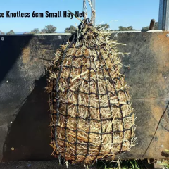 Deluxe Knotless Hay Net 3cm, 4cm or 6cm hole size