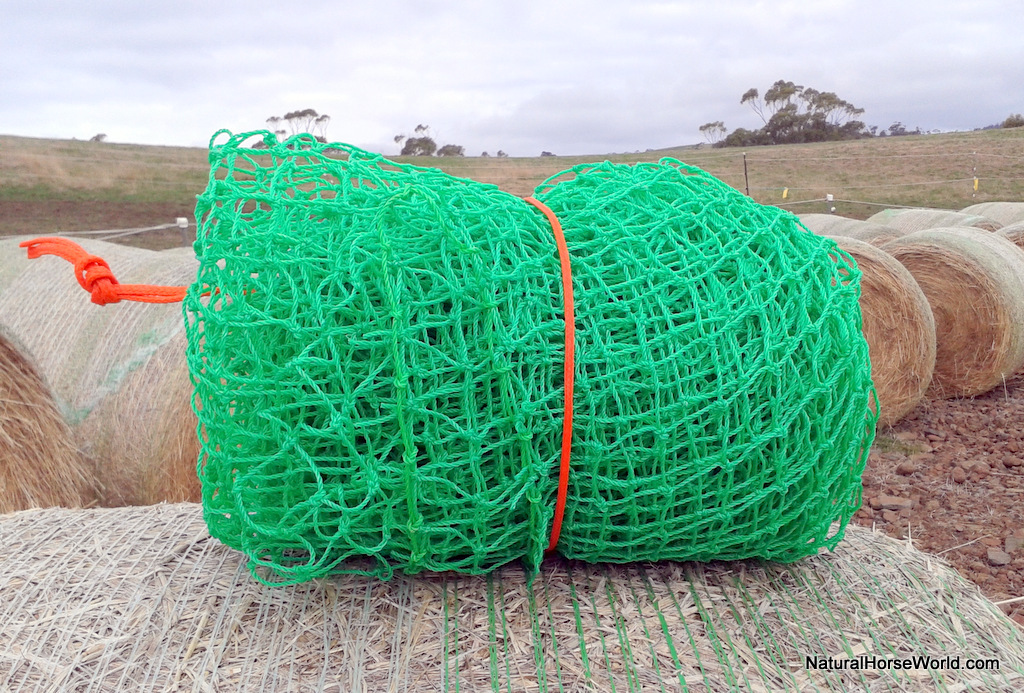 HaySaver Knotted Round Bale Hay Net 4cm or 6cm holes - Natural Horse World HaySaver Tuff Round Bale Hay Net 4cm holes /60 ply